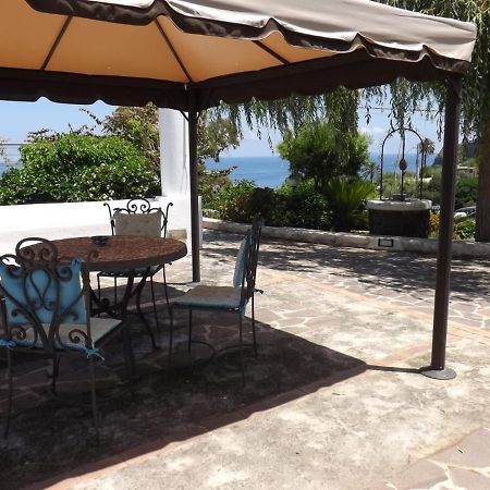 Case Vacanze Villa Lory Malfa  Exterior foto