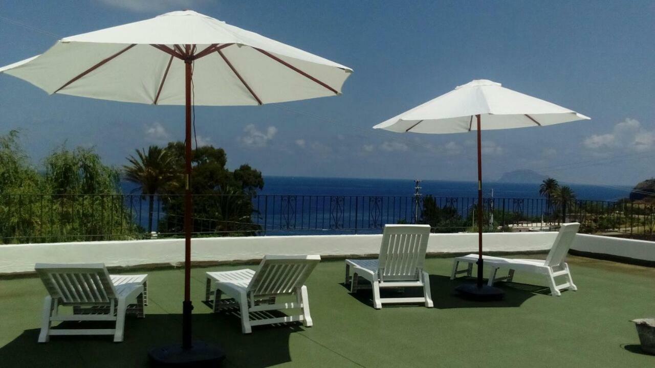 Case Vacanze Villa Lory Malfa  Exterior foto