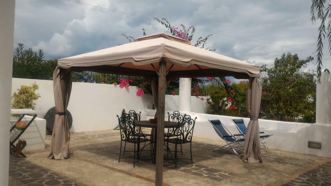 Case Vacanze Villa Lory Malfa  Exterior foto