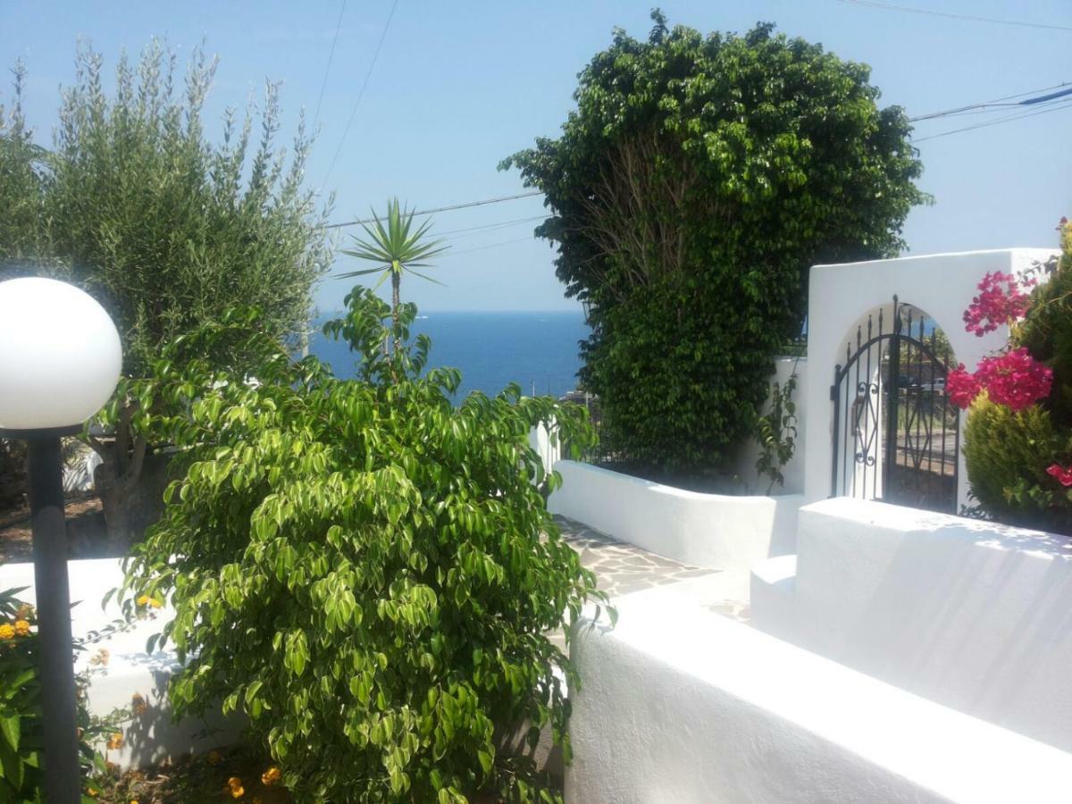 Case Vacanze Villa Lory Malfa  Exterior foto